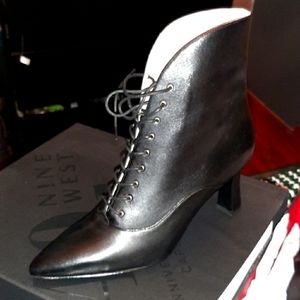 Victorian/granny booties